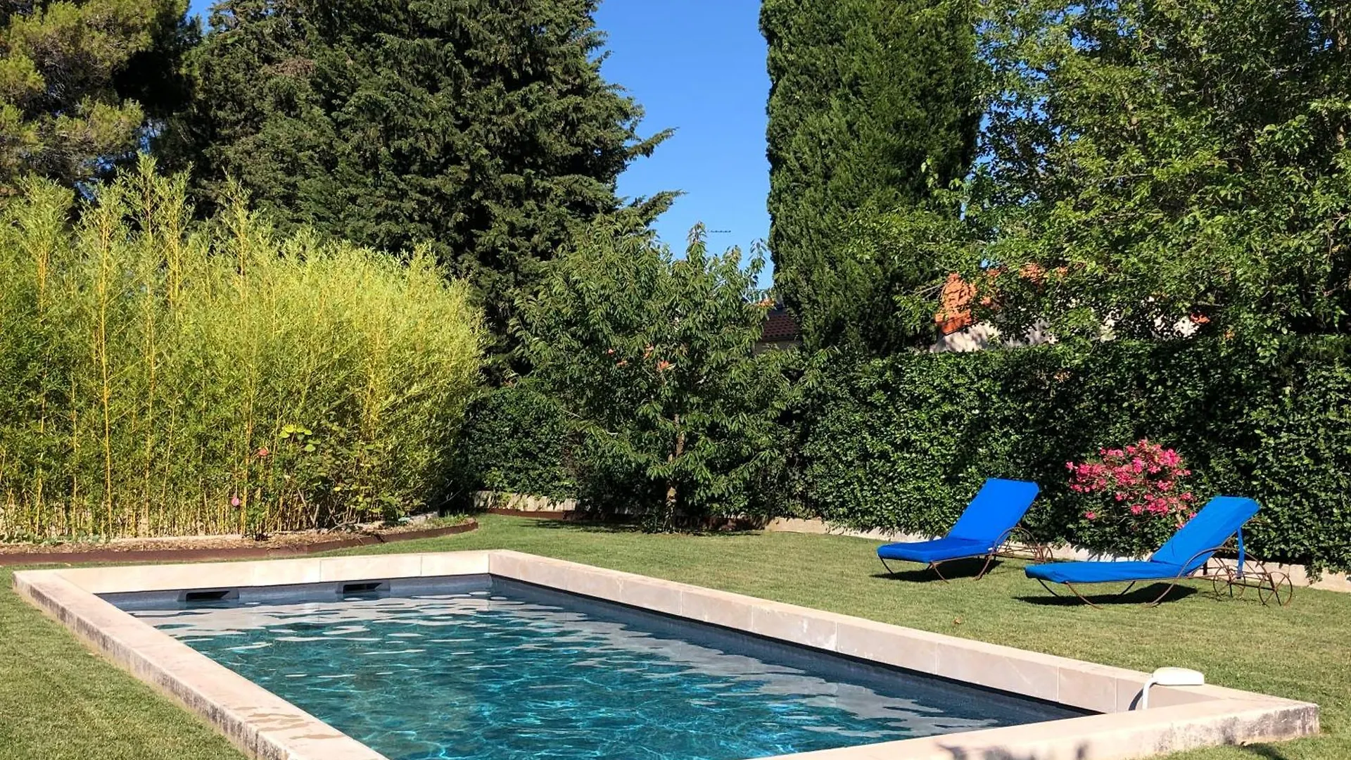 The Hope, Suite Privee Au Sein D'Une Maison Avec Piscine Aix-en-Provence
