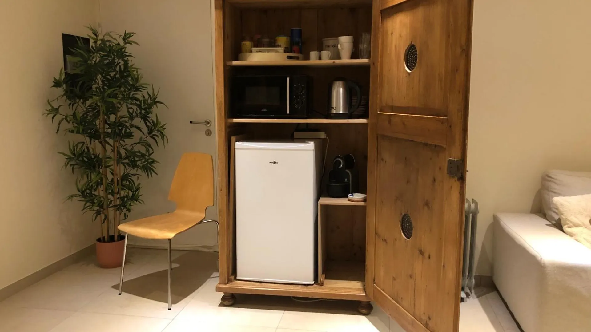 The Hope, Suite Privee Au Sein D'Une Maison Avec Piscine Aix-en-Provence